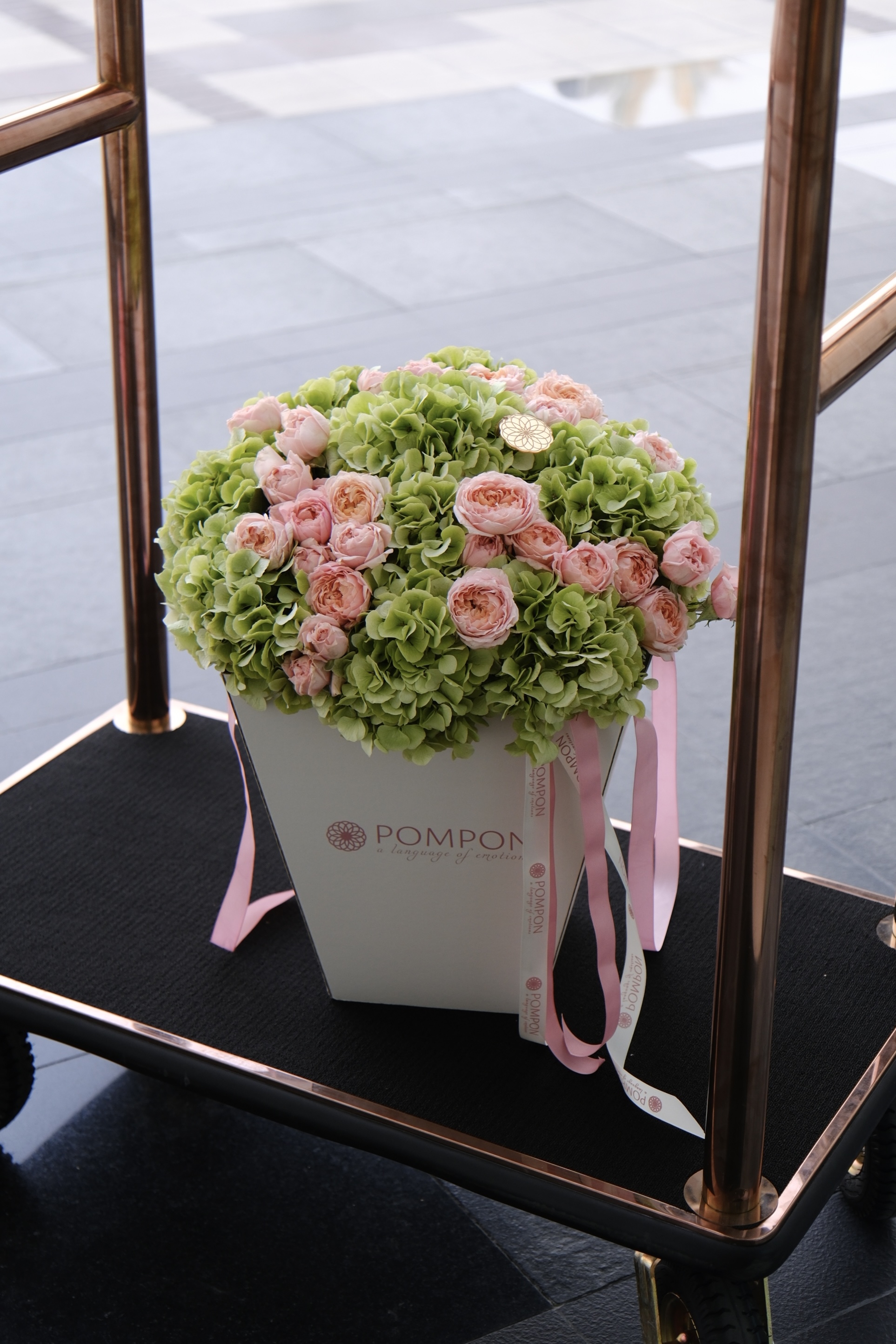 Green Hydrangea & Roses